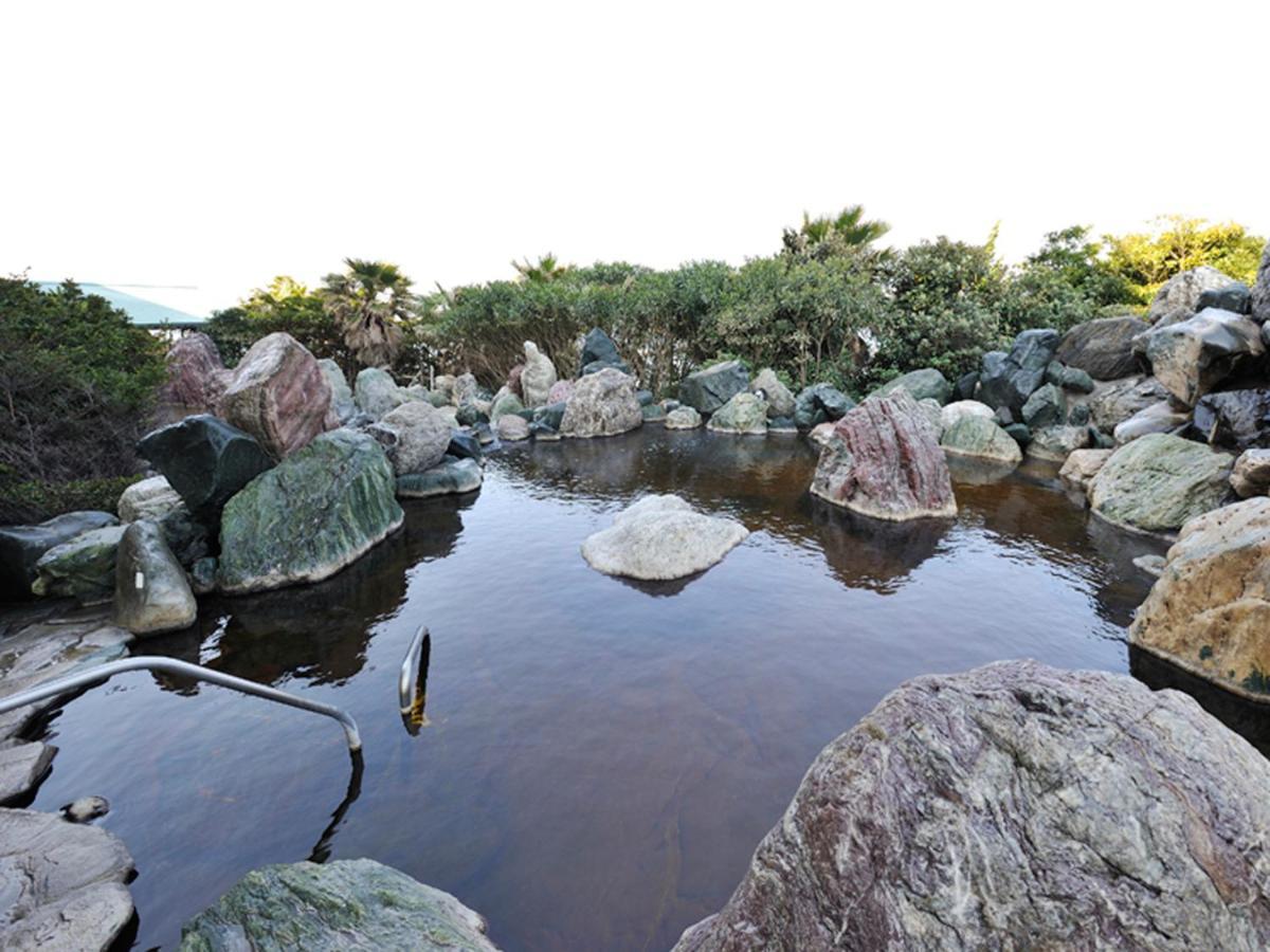 Ryugujo Spa Hotel Mikazuki Ryugutei Kisarazu Exteriör bild
