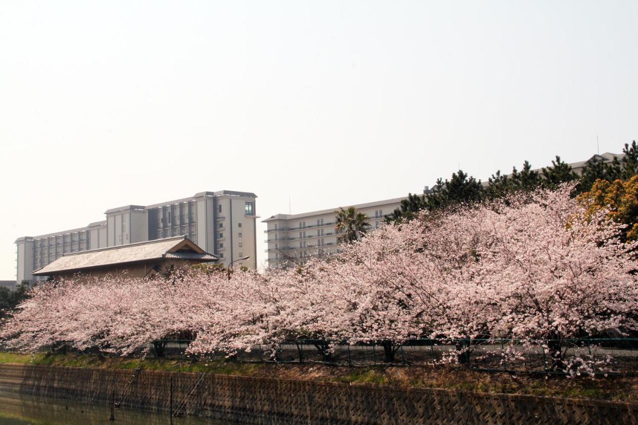 Ryugujo Spa Hotel Mikazuki Ryugutei Kisarazu Exteriör bild